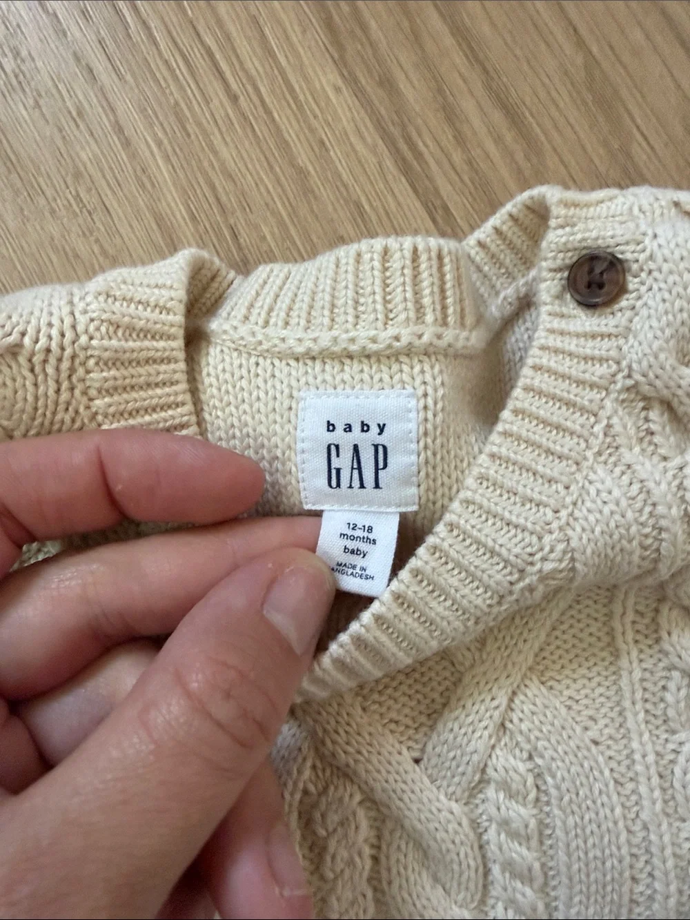 GAP Cream Cable Knit Crew Sweater with Shoulder Buttons Size 12-18 Months